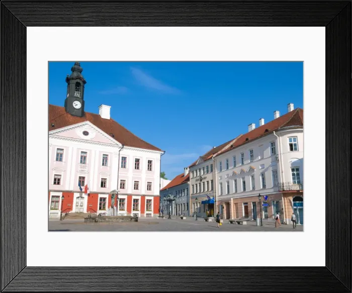 Framed Print : Town Hall, Raekoja Square (Raekoja Plats), Tartu, Estonia, Baltic States, Europe Framed Print : Town Hall, Raekoja Square (Raekoja Plats), Tartu, Estonia, Baltic States, Europe