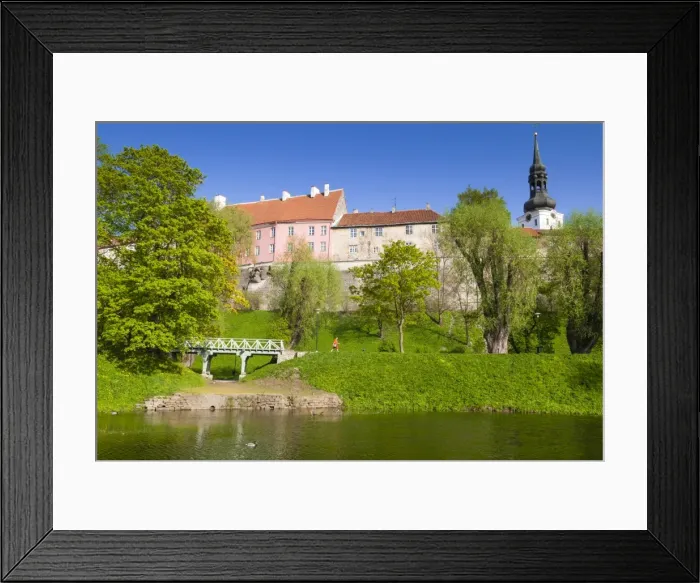Framed Print : Toompea Hill, Snelli Tiik Lake, Old Town of Tallinn, UNESCO World Heritage Site, Estonia, Baltic States, Europe Framed Print : Toompea Hill, Snelli Tiik Lake, Old Town of Tallinn, UNESCO World Heritage Site, Estonia, Baltic States, Europe