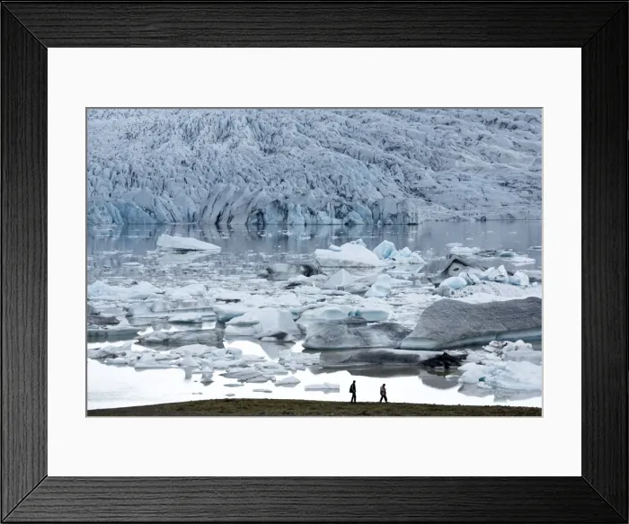 Framed Print : Looking towards Fjallsarlon, a glacial lake fed by Fjallsjokull at the south end of the Vatnajokull icecap, near Jokulsarlon, South Iceland, Iceland, Polar Regions Framed Print : Looking towards Fjallsarlon, a glacial lake fed by Fjallsjokull at the south end of the Vatnajokull icecap, near Jokulsarlon, South Iceland, Iceland, Polar Regions
