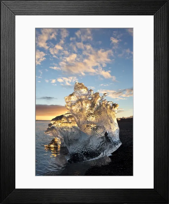 Framed Print : Icebergs at sunset on Jokulsa Beach, on the edge of the Vatnajokull National Park, South Iceland, Iceland, Polar Regions Framed Print : Icebergs at sunset on Jokulsa Beach, on the edge of the Vatnajokull National Park, South Iceland, Iceland, Polar Regions