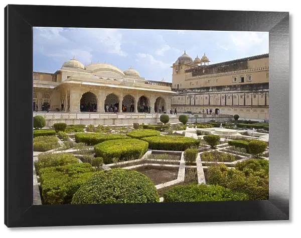 Gardens and Hall of Mirrors, Amber Fort Palace, Jaipur, Rajasthan, India, Asia