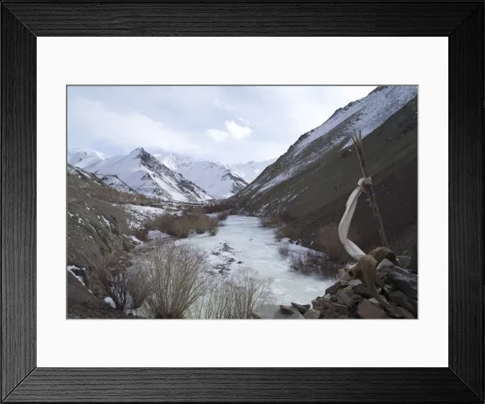 Framed Print : Frozen river, Rumbak valley, Hemis National Park, Ladakh, India, Asia Framed Print : Frozen river, Rumbak valley, Hemis National Park, Ladakh, India, Asia