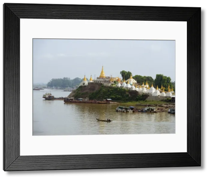 Framed Print : Shwe Kyet Yet temple and Ayeyarwady (Irrawaddy) River, Mandalay, Myanmar (Burma), Asia