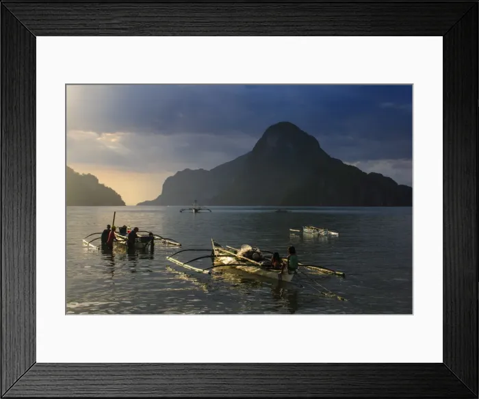 Framed Print : Outrigger boat at sunset in the bay of El Nido, Bacuit Archipelago, Palawan, Philippines, Southeast Asia, Asia Framed Print : Outrigger boat at sunset in the bay of El Nido, Bacuit Archipelago, Palawan, Philippines, Southeast Asia, Asia