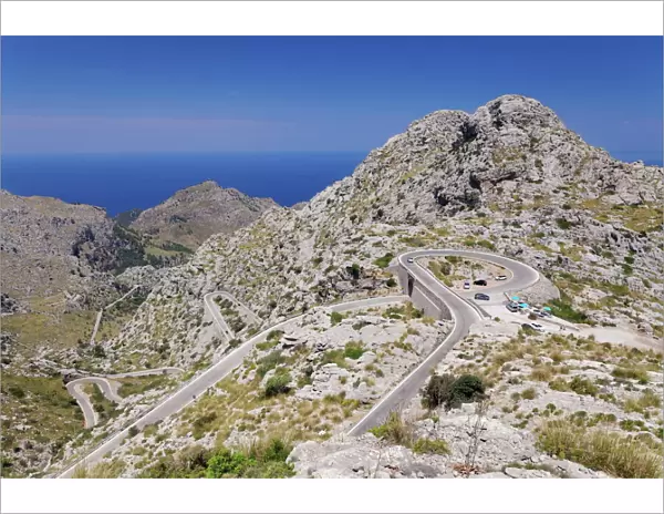 Serpentine road to the bay Cala de Sa Calobra, Majorca (Mallorca), Balearic Islands (Islas Baleares), Spain, Mediterranean, Europe