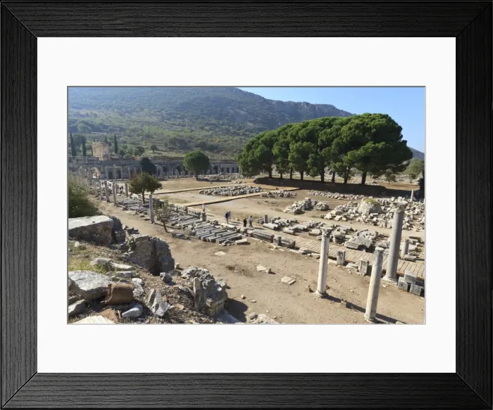 Framed Print : Elevated view of the Agora, looking towards the Library of Celsus, Roman ruins of ancient Ephesus, Anatolia, Turkey, Asia Minor, Eurasia Framed Print : Elevated view of the Agora, looking towards the Library of Celsus, Roman ruins of ancient Ephesus, Anatolia, Turkey, Asia Minor, Eurasia