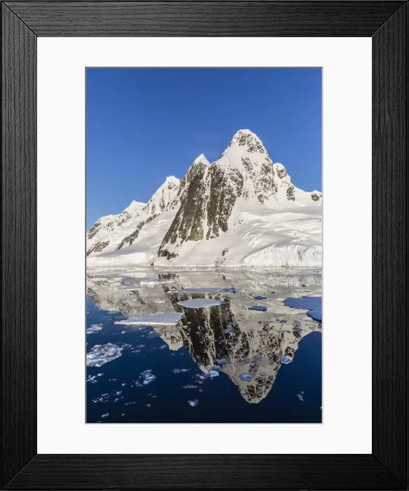 Framed Print : Transiting the Lemaire Channel in heavy first year sea ice, Antarctica, Polar Regions Framed Print : Transiting the Lemaire Channel in heavy first year sea ice, Antarctica, Polar Regions