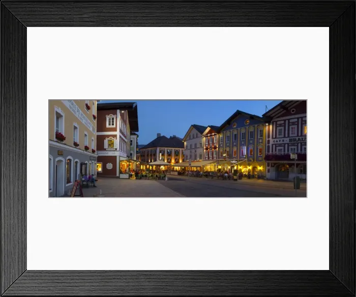 Framed Print : Restaurants in Market Square illuminated at dusk, Mondsee, Mondsee Lake, Oberosterreich (Upper Austria), Austria, Europe Framed Print : Restaurants in Market Square illuminated at dusk, Mondsee, Mondsee Lake, Oberosterreich (Upper Austria), Austria, Europe