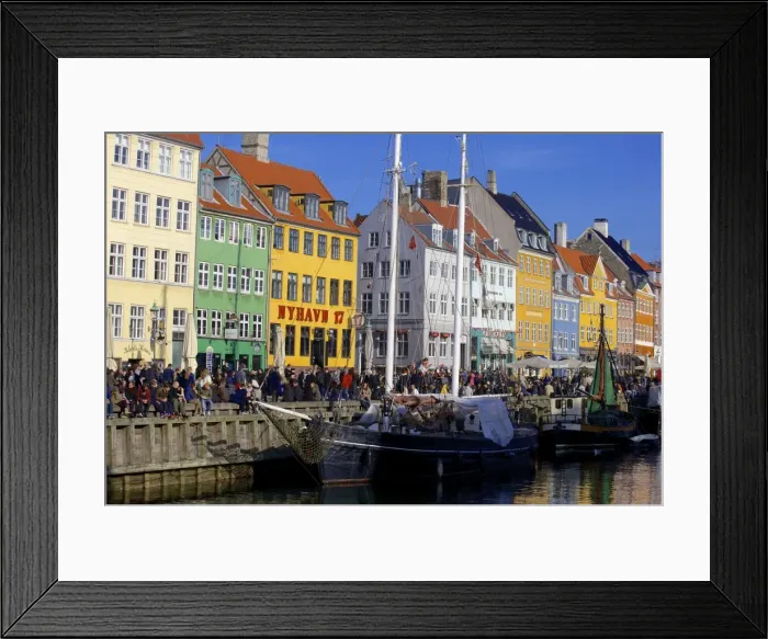 Framed Print : Boats in Nyhavn harbour (New Harbour), Copenhagen, Denmark, Scandinavia, Europe Framed Print : Boats in Nyhavn harbour (New Harbour), Copenhagen, Denmark, Scandinavia, Europe