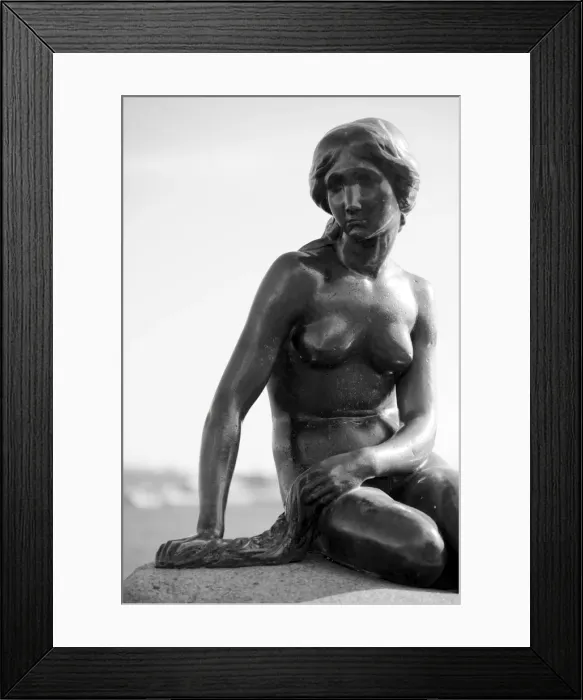 Framed Print : Black-and-white picture of the Statue of The Little Mermaid in Copenhagen, Denmark, Scandinavia, Europe Framed Print : Black-and-white picture of the Statue of The Little Mermaid in Copenhagen, Denmark, Scandinavia, Europe