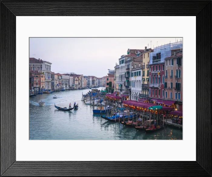 Framed Print : A gondola crossing the Grand Canal, Venice, UNESCO World Heritage Site, Veneto, Italy, Europe Framed Print : A gondola crossing the Grand Canal, Venice, UNESCO World Heritage Site, Veneto, Italy, Europe