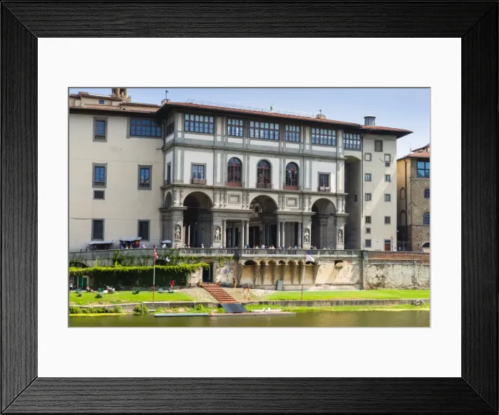 Framed Print : The Uffizi, Arno river, UNESCO World Heritage Site, Florence (Firenze), Tuscany, Italy, Europe Framed Print : The Uffizi, Arno river, UNESCO World Heritage Site, Florence (Firenze), Tuscany, Italy, Europe