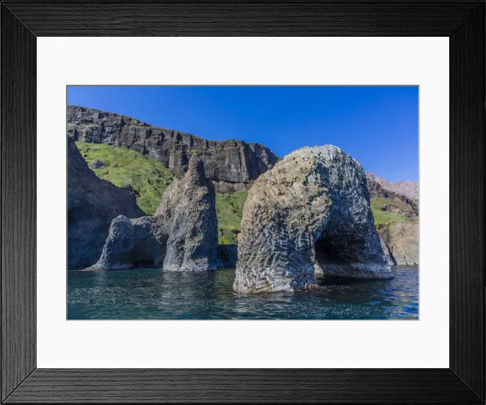 Framed Print : Arch of columnar basalt on the southern coast of Disko Island, Kuannersuit, Greenland, Polar Regions Framed Print : Arch of columnar basalt on the southern coast of Disko Island, Kuannersuit, Greenland, Polar Regions