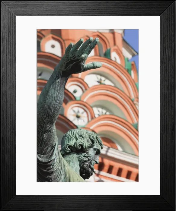 Framed Print : Statue of Minin and Pozharskiy and St. Basils Cathedral in Red Square, UNESCO World Heritage Site, Moscow, Russia, Europe Framed Print : Statue of Minin and Pozharskiy and St. Basils Cathedral in Red Square, UNESCO World Heritage Site, Moscow, Russia, Europe