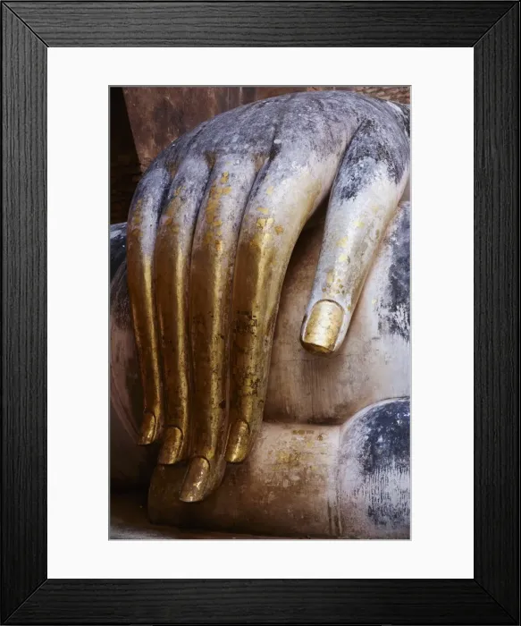 Framed Print : Wat Si Chum, Sukhothai Historical Park, UNESCO World Heritage Site, Sukhothai, Thailand, Southeast Asia, Asia blue and red curve adjustments