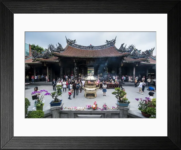 Framed Print : Longshan Temple, Taipei, Taiwan, Asia Framed Print : Longshan Temple, Taipei, Taiwan, Asia