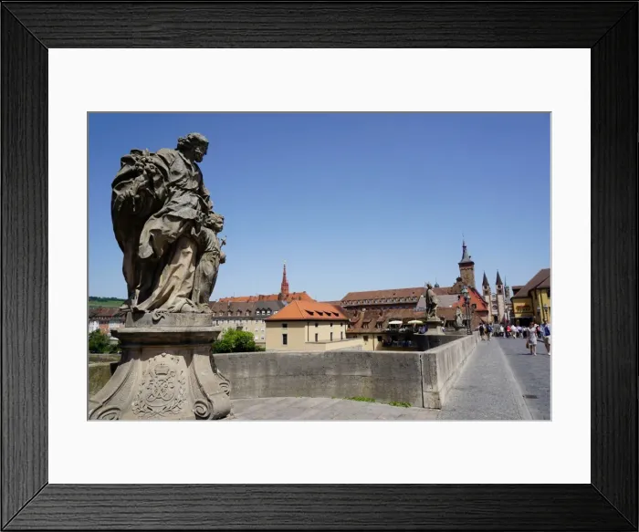 Framed Print : Statues on the Old Main Bridge, Wurzburg, Bavaria, Germany, Europe Framed Print : Statues on the Old Main Bridge, Wurzburg, Bavaria, Germany, Europe