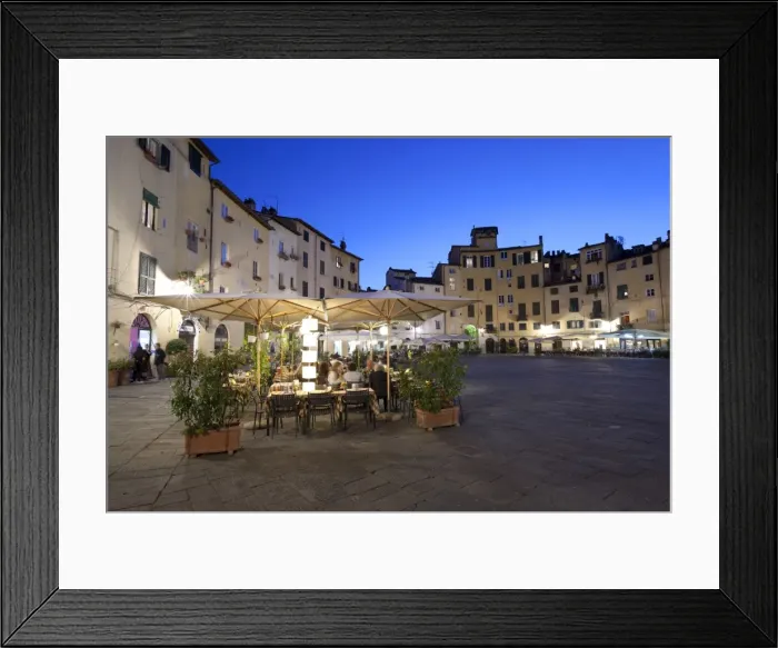 Framed Print : Restaurants in the evening in the Piazza Anfiteatro Romano, Lucca, Tuscany, Italy, Europe Framed Print : Restaurants in the evening in the Piazza Anfiteatro Romano, Lucca, Tuscany, Italy, Europe