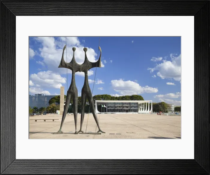 Framed Print : Dois Candangos (Two Labourers) sculpture, Supreme Federal Court, Three Powers Square, UNESCO World Heritage Site, Brasilia, Federal District, Brazil, South America Framed Print : Dois Candangos (Two Labourers) sculpture, Supreme Federal Court, Three Powers Square, UNESCO World Heritage Site, Brasilia, Federal District, Brazil, South America