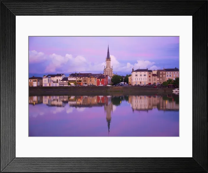 Framed Print : Yonne riverbanks at sunset, Auxerre, Yonne, Bourgogne (Burgundy), France, Europe