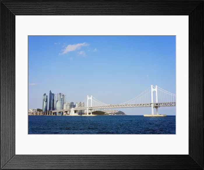 Framed Print : City skyline and Gwangang bridge, Busan, South Korea, Asia Framed Print : City skyline and Gwangang bridge, Busan, South Korea, Asia