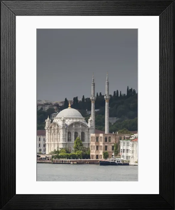 Framed Print : Ortakoy Mecidiye Mosque, Baroque mosque ordered by Sultan Abdul Mecit I, Ortakoy, from the Bosphorus Strait, Istanbul, Turkey, Europe Framed Print : Ortakoy Mecidiye Mosque, Baroque mosque ordered by Sultan Abdul Mecit I, Ortakoy, from the Bosphorus Strait, Istanbul, Turkey, Europe