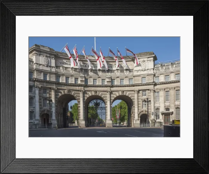 Framed Print : Admiralty Arch, between The Mall and Trafalgar Square, London, England, United Kingdom, Europe Framed Print : Admiralty Arch, between The Mall and Trafalgar Square, London, England, United Kingdom, Europe