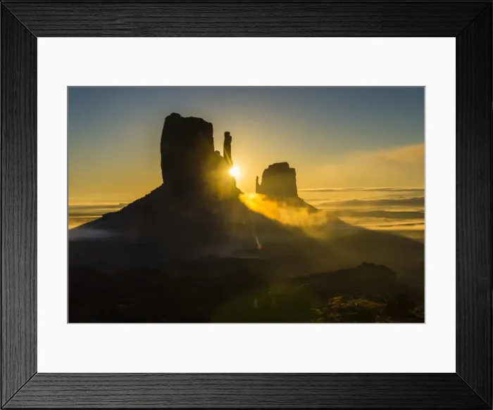 Framed Print : Monument Valley at sunrise, Arizona, United States of America, North America Framed Print : Monument Valley at sunrise, Arizona, United States of America, North America