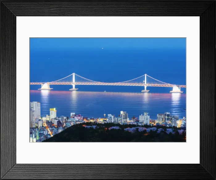 Framed Print : City skyline and Gwangang bridge, Busan, South Korea, Asia Framed Print : City skyline and Gwangang bridge, Busan, South Korea, Asia