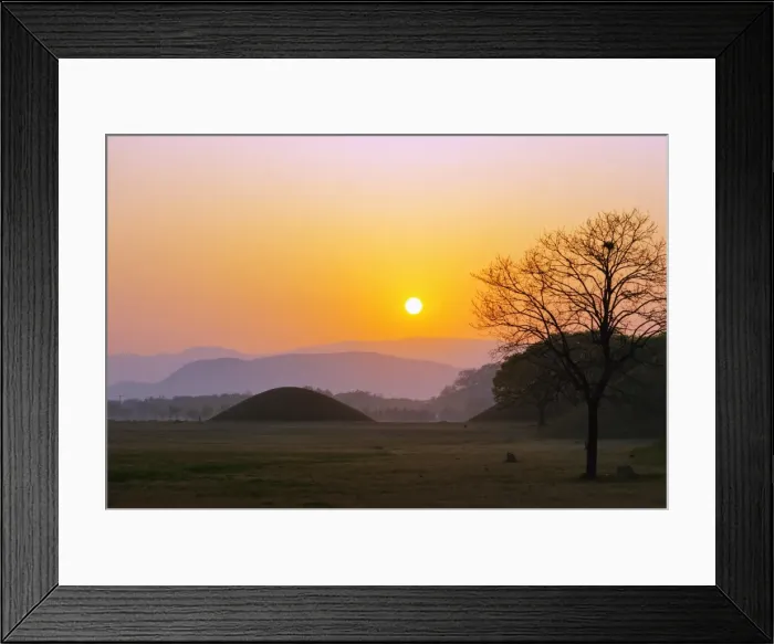 Framed Print : Royal Tombs burial mounds at sunrise, UNESCO World Heritage Site, Gyeongju, Gyeongsangbuk-do, South Korea, Asia