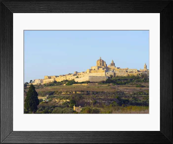 Framed Print : Stone walled city and St. Pauls Cathedral, Mdina, Malta, Mediterranean, Europe Framed Print : Stone walled city and St. Pauls Cathedral, Mdina, Malta, Mediterranean, Europe