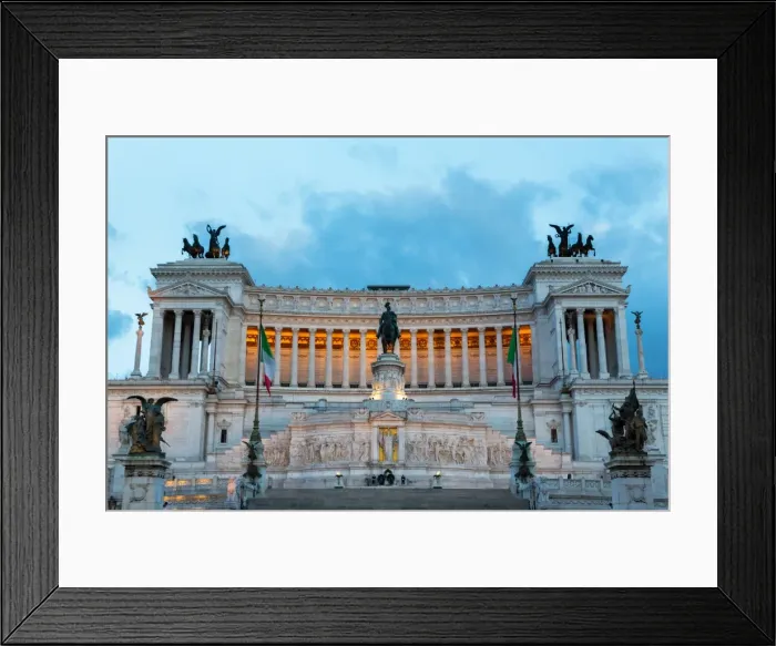 Framed Print : The Victor Emmanuel Monument at night, Rome, Lazio, Italy, Europe Framed Print : The Victor Emmanuel Monument at night, Rome, Lazio, Italy, Europe