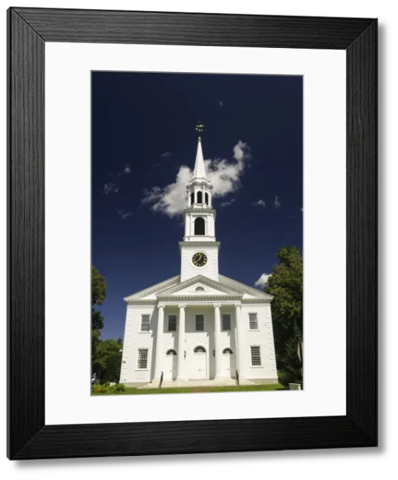 Framed Print : The First Congregational Church in Williamstown. Massachusetts, New England, United States of America, North America Framed Print : The First Congregational Church in Williamstown. Massachusetts, New England, United States of America, North America