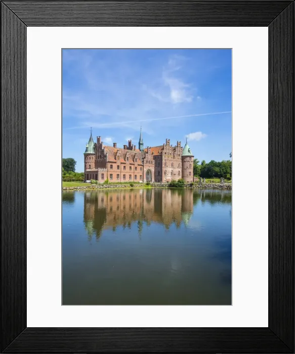 Framed Print : Pond in front of Castle Egeskov, Denmark, Scandinavia, Europe Framed Print : Pond in front of Castle Egeskov, Denmark, Scandinavia, Europe