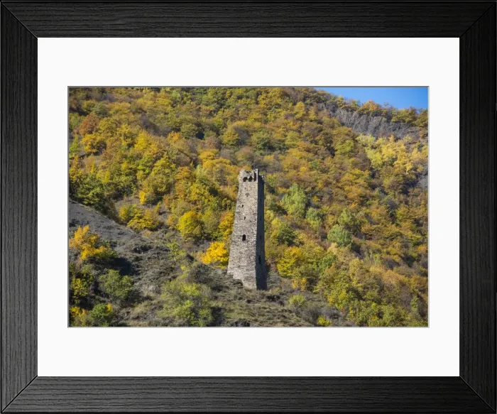 Framed Print : Chechen watchtower in the Chechen Mountains near Itum Kale, Chechnya, Caucasus, Russia, Europe Framed Print : Chechen watchtower in the Chechen Mountains near Itum Kale, Chechnya, Caucasus, Russia, Europe