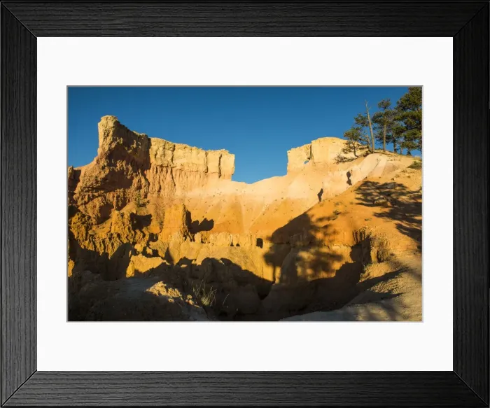 Framed Print : Early sunrays shining on the pinnacles of the Bryce Canyon National Park, Utah, United States of America, North America Framed Print : Early sunrays shining on the pinnacles of the Bryce Canyon National Park, Utah, United States of America, North America