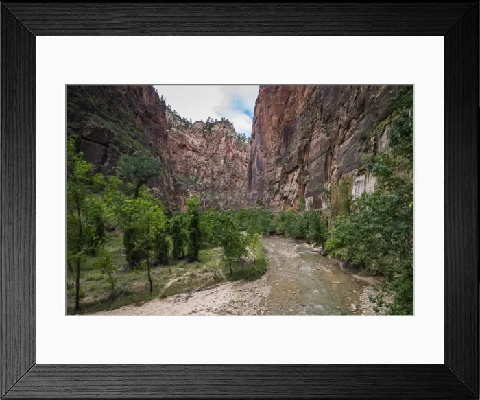 Framed Print : The towering cliffs of the Narrows in Zion National Park, Utah, United States of America, North America Framed Print : The towering cliffs of the Narrows in Zion National Park, Utah, United States of America, North America