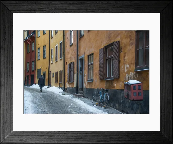 Framed Print : Little alleys in the old quarter of Gamla Stan in Stockholm, Sweden Framed Print : Little alleys in the old quarter of Gamla Stan in Stockholm, Sweden