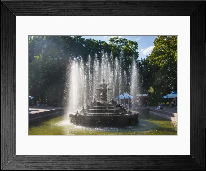Framed Print : Water fountain in the Stefan cel Mare park in the center of Chisinau, capital of Moldova, Eastern Europe Framed Print : Water fountain in the Stefan cel Mare park in the center of Chisinau, capital of Moldova, Eastern Europe
