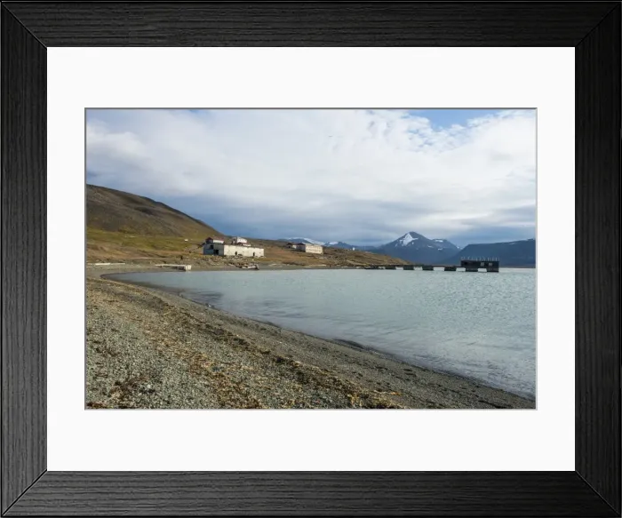 Framed Print : View over the old Russian coalmine in Colesbukta, Svalbard, Arctic, Norway, Scandinavia, Europe Framed Print : View over the old Russian coalmine in Colesbukta, Svalbard, Arctic, Norway, Scandinavia, Europe