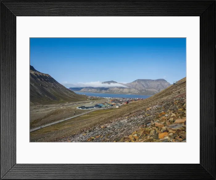 Framed Print : View over Longyearbyen, capital of Spitzbergen, Svalbard, Arctic, Norway, Scandinavia, Europe