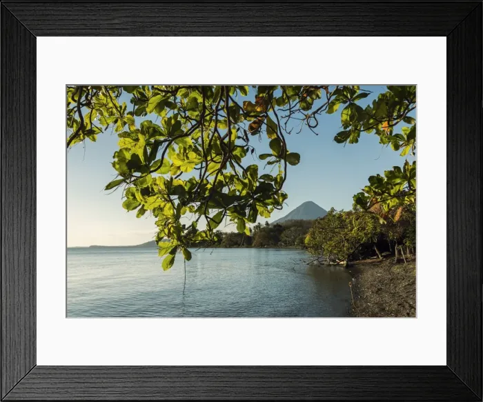 Framed Print : Lakeside scene and Volcan Concepcion at Merida in islands South East, Merida, Volcan Maderas, Omotepe Island, Lake Nicaragua, Nicaragua, Central America Framed Print : Lakeside scene and Volcan Concepcion at Merida in islands South East, Merida, Volcan Maderas, Omotepe Island, Lake Nicaragua, Nicaragua, Central America