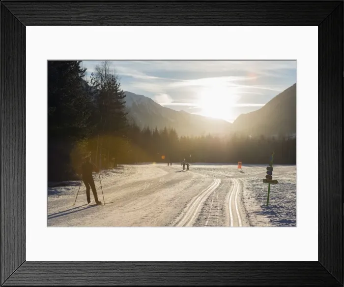 Framed Print : Cross country skiers, Chamonix Valley, Rhone Alps, Haute Savoie, France, Europe Framed Print : Cross country skiers, Chamonix Valley, Rhone Alps, Haute Savoie, France, Europe