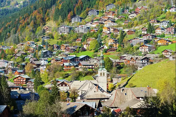 Morzine church and resort, Rhone Alps, Haute Savoie, France, Europe