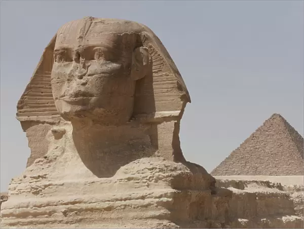 The Sphinx and the Pyramid of Menkaure in Giza, UNESCO World Heritage Site, near Cairo, Egypt, North Africa, Africa