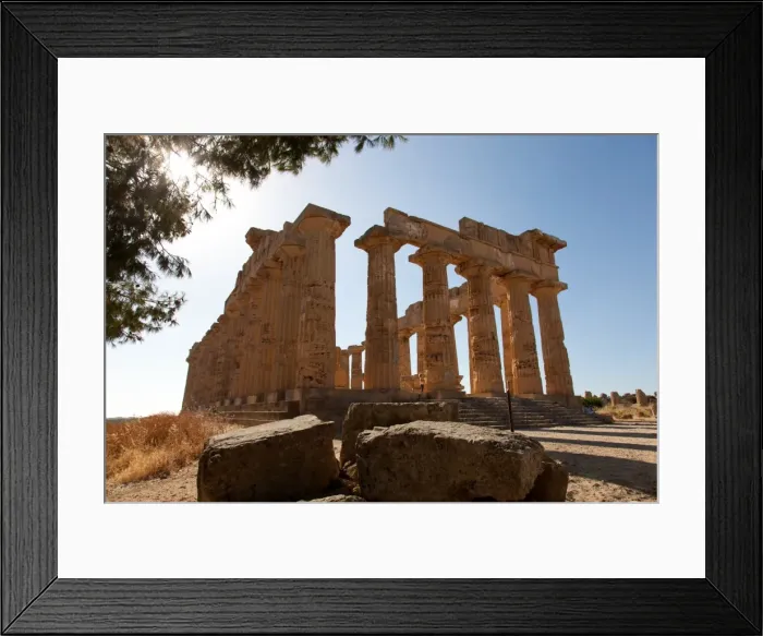 Framed Print : Temple of Hera at Selinunte, the ancient Greek city on the southern coast of Sicily, Italy, Europe Framed Print : Temple of Hera at Selinunte, the ancient Greek city on the southern coast of Sicily, Italy, Europe
