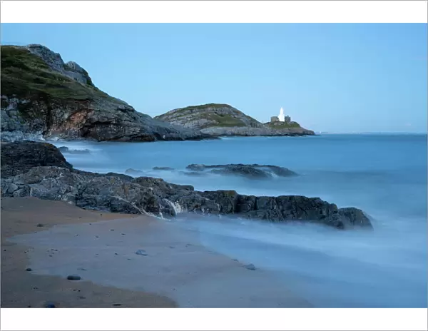 Mumbles Lighthouse and Bracelet Bay, Gower Peninsula, Swansea, West Glamorgan, Wales, United Kingdom, Europe