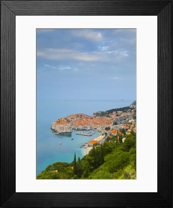 Framed Print : Elevated view over Stari Grad (Old Town), UNESCO World Heritage Site, Dubrovnik, Dalmatia, Croatia, Europe Framed Print : Elevated view over Stari Grad (Old Town), UNESCO World Heritage Site, Dubrovnik, Dalmatia, Croatia, Europe