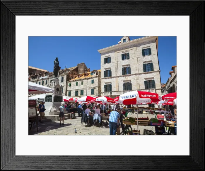 Framed Print : Gundulic Market Square, Stari Grad (Old Town), UNESCO World Heritage Site, Dubrovnik, Dalmatia, Croatia, Europe Framed Print : Gundulic Market Square, Stari Grad (Old Town), UNESCO World Heritage Site, Dubrovnik, Dalmatia, Croatia, Europe