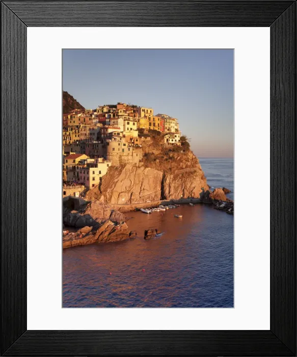 Framed Print : Manarola, Cinque Terre, UNESCO World Heritage Site, Rivera di Levante, Provinz La Spezia, Liguria, Italy, Europe Framed Print : Manarola, Cinque Terre, UNESCO World Heritage Site, Rivera di Levante, Provinz La Spezia, Liguria, Italy, Europe